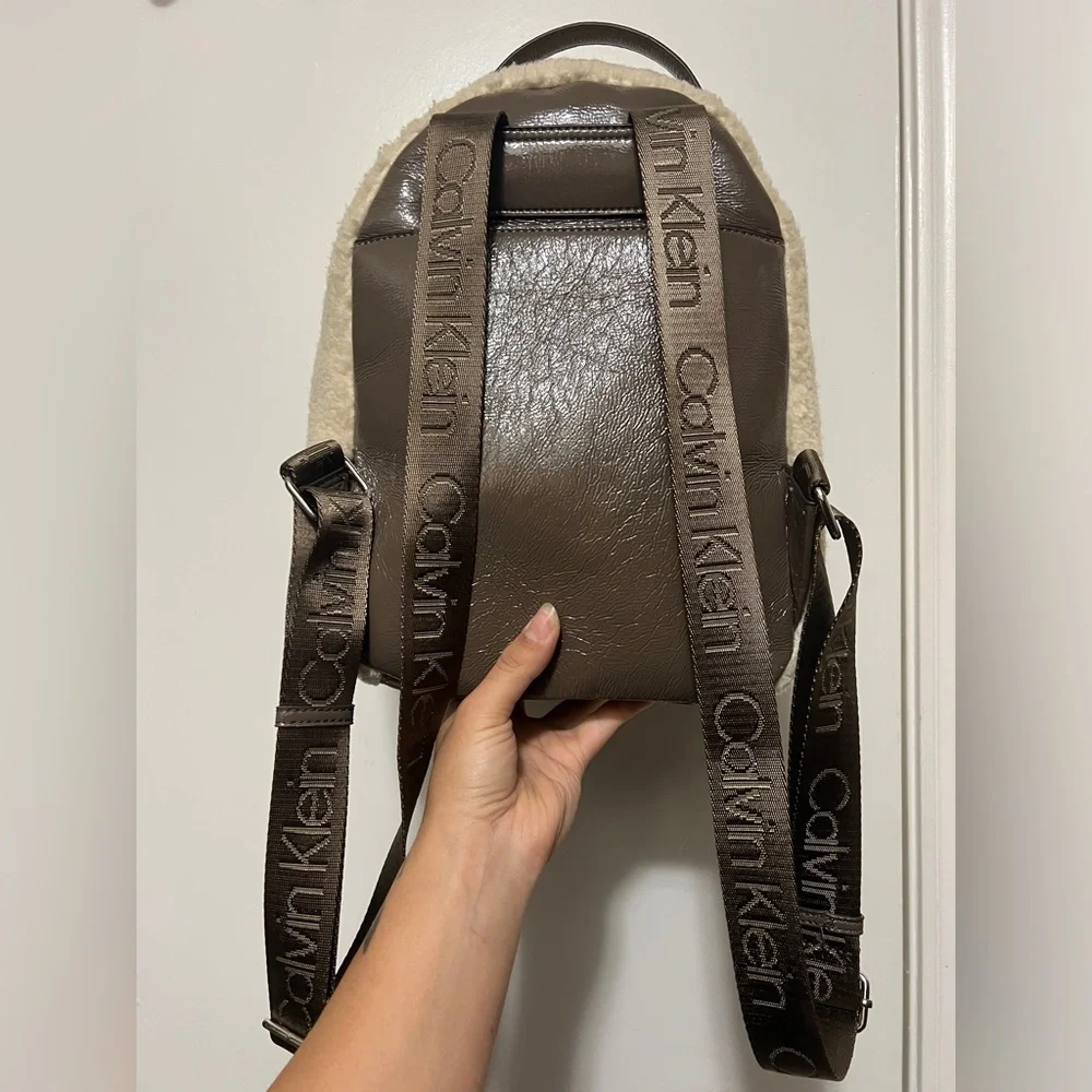 Calvin Klein backpack - Picture 3 of 3